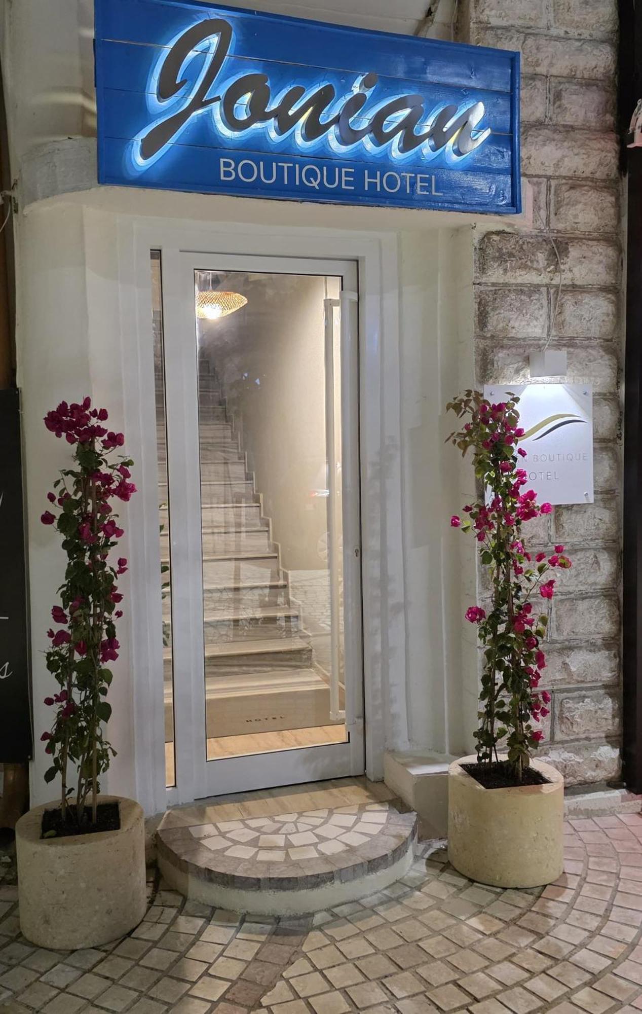 Jonian Boutique Hotel Sarandë Exterior foto